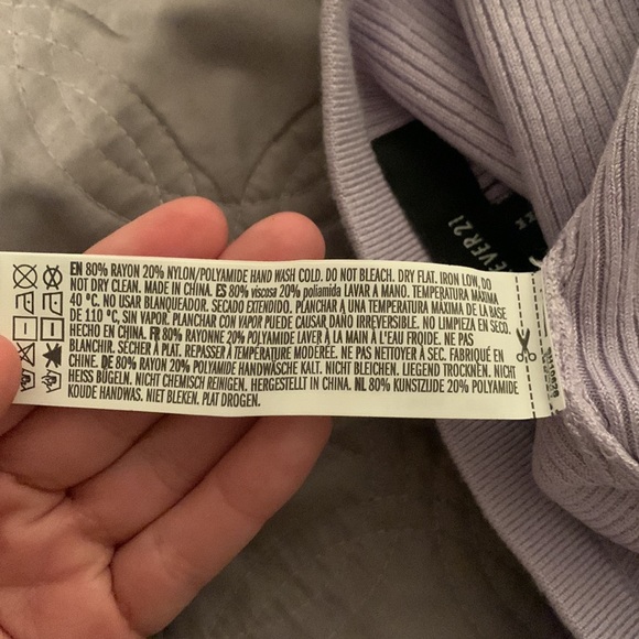 [M]👚NWOT - F21 tube top - Picture 4 of 4